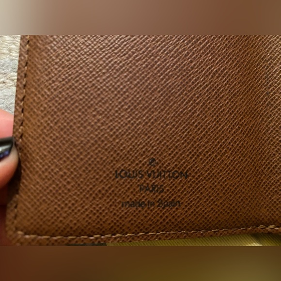 LOUIS VUITTON Vintage Monogram Pattern Koala Wallet - Picture 5 of 6